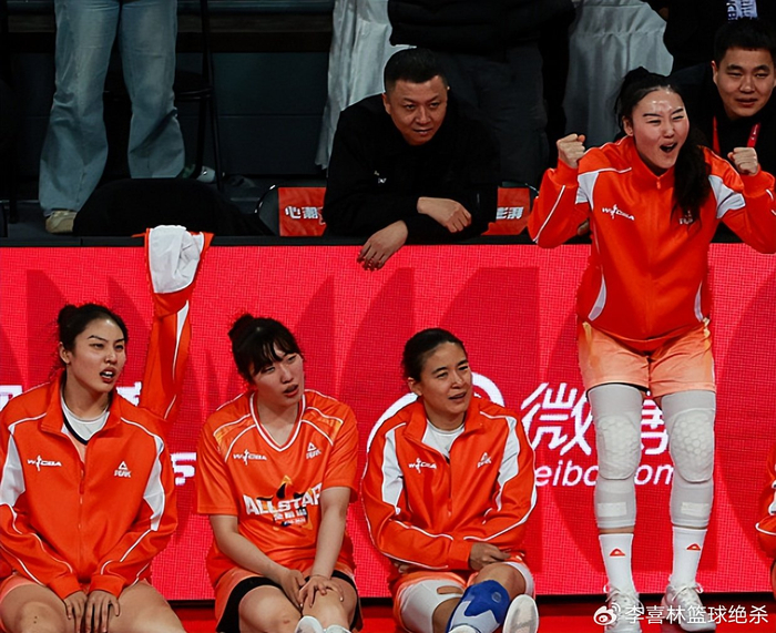 武桐桐全明星赛闪耀全场 峰值状态引国家队关注