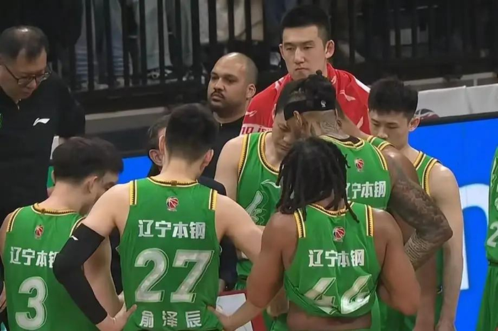 浙江男篮客场逆转辽宁终结对手连胜 浙江队稳居